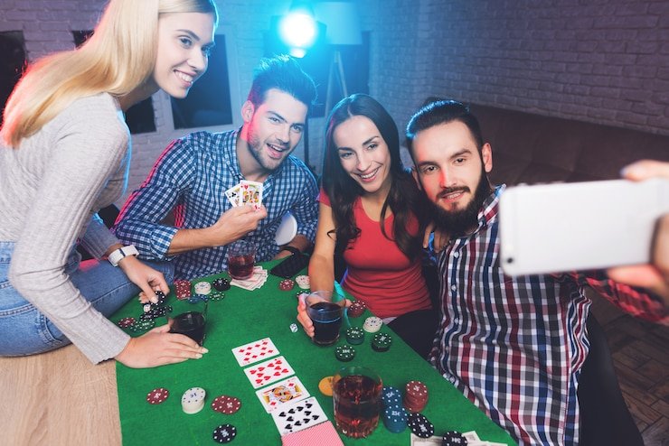Tampilan meja roulette langsung 7dtoto dengan dealer multilingual